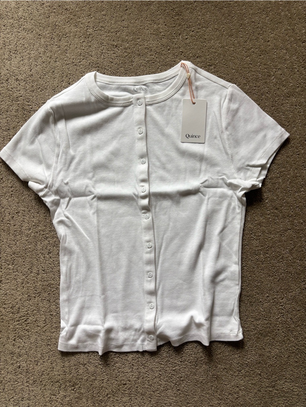 NWT Quince Organic Cotton Micro-Rib Button Tee – Large (Soft White)